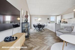 Nyt Luksusferiehus Med Udendørs Spa Og Sauna Sj541