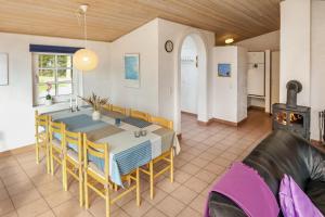 Sommerhus I Vejlby Klit Med Hund Sj308