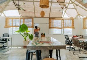Outsite Todos Santos - Work, Connect, Explore
