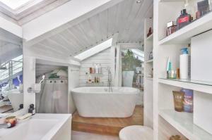 Maisons de vacances Villa les pieds dans l'eau 8 personnes : photos des chambres