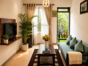 Welkin stays - Private Poolside Apartment with Kitchen near Calangute Beach