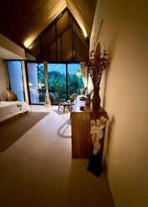 Tropicana Valley unit A1 Tropical Heaven
