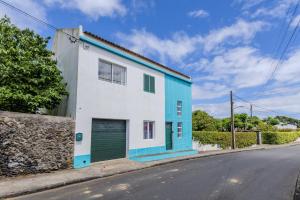 GuestReady-Charming Retreat with Terrace