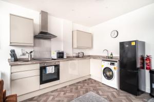 Modern 1BR Near Wrexham Stadium & City Centre