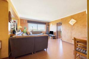 Surf Spot House