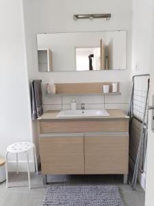 Dömper Döme Apartman 1E