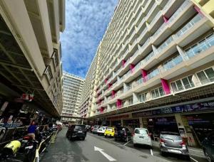 Comfort Studio Apartment at Nagoya Thamrin City