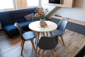 Sunny Aparment