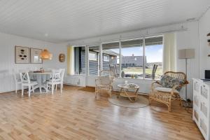 Lovely House W Free Wifi And Dune View Sj909