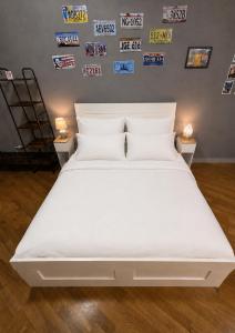 B&B NewYork, Avellino