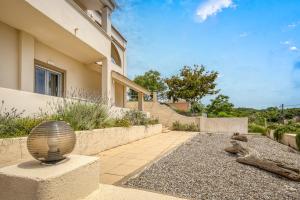 Armeno Resort