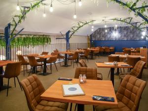 Dovecote House-Uk30233