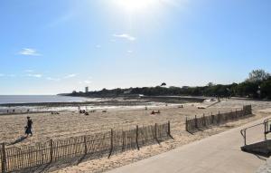 Studio Piscine Proche Plage