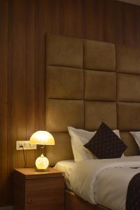 4 Seasons Residency