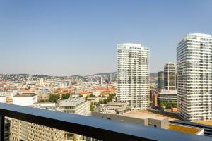 High-Floor CityView AC Parking Eurovea Center