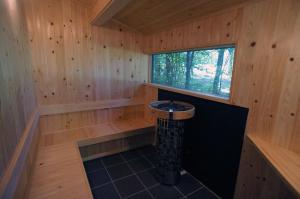 HARUNA WING - Vacation STAY 26974v
