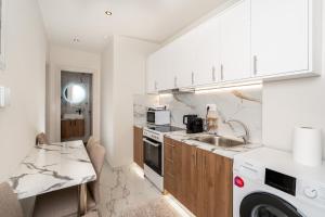 Urban Hide Ioannina - Modern Apartments Ioannina