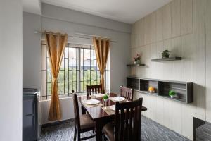 Rosette by RedOlive 1BHK 4th Block Jayanagar