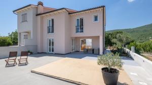 Villa Beana Panoramic Sea View Peaceful Oasis by Villas Guide