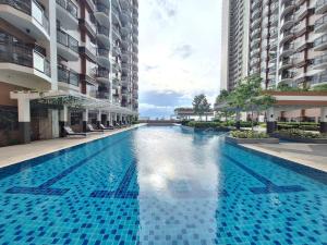 Roomy 1BR Balcony-40sqm-4px-PET-Parking-MOA,PICC,WTC,CCP