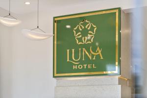 LUNA Hotel