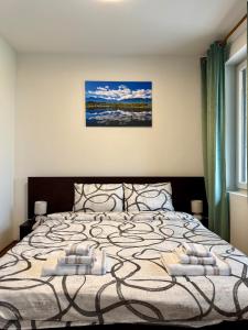 Elviss Studio Home2Host