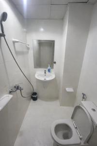 Stylish Qurum Retreat Cozy & Modern