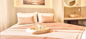 Knossos Suite
