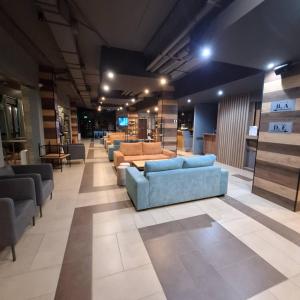 COSY and SPACIOUS APARTMENT C30