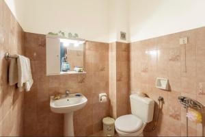 Gennadi Sun Apartments 500m from the beach