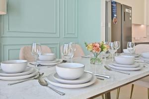 Elegant 4BR Villa, Private and Peaceful