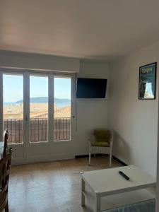Vue mer, plage à pied, 2 chambres