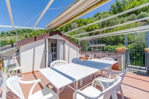 GuestHost - Exclusive Villa with pool & parking