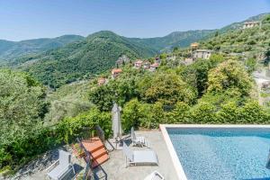 GuestHost - Exclusive Villa with pool & parking