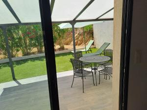 Petite maison dans la colline