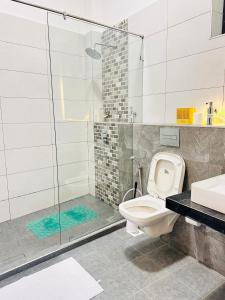 Azuri Suites & Residence