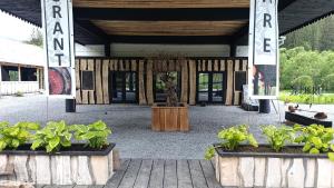 La Malu Bistritei - casutele Valea Stanii