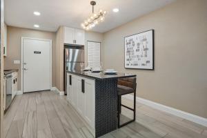 Cozy home in dwtn for 6 guests, steps to Lake Eola