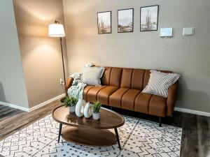 Vibrant Texan Escape with Patio & Gated Community