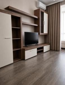 ATLANT luxury Family Apart поряд з ТЦ ДЕПОТ