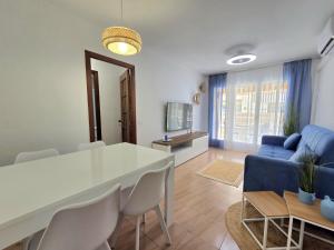 HomeHolidaysRentals Luka - Costa Barcelona