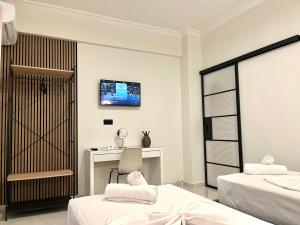 Entire 2 Bedroom Apartment in Athens City Center