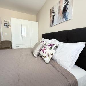 Kraymorie FurstLine6 Apartment