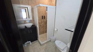 Apartment with Pool, Gym & AC Suite