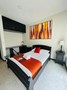 Apartment with Pool, Gym & AC Suite
