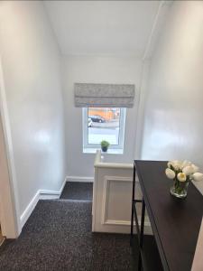 Newly Refurbished Townhouse