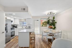 Coastal Townhome in Gated Resort w Patio and Pool