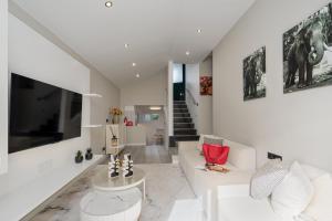 Serenia House - Two-bedroom by Wanderlust Madeira