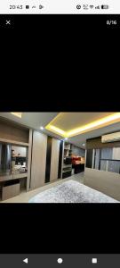 Royals Suites