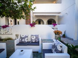 Pura Vida Luxury Rooms